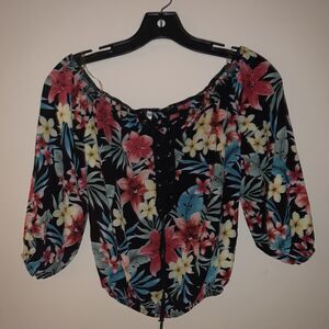 Belinda Multicolored Floral Cropped Blouse Size Womens Small